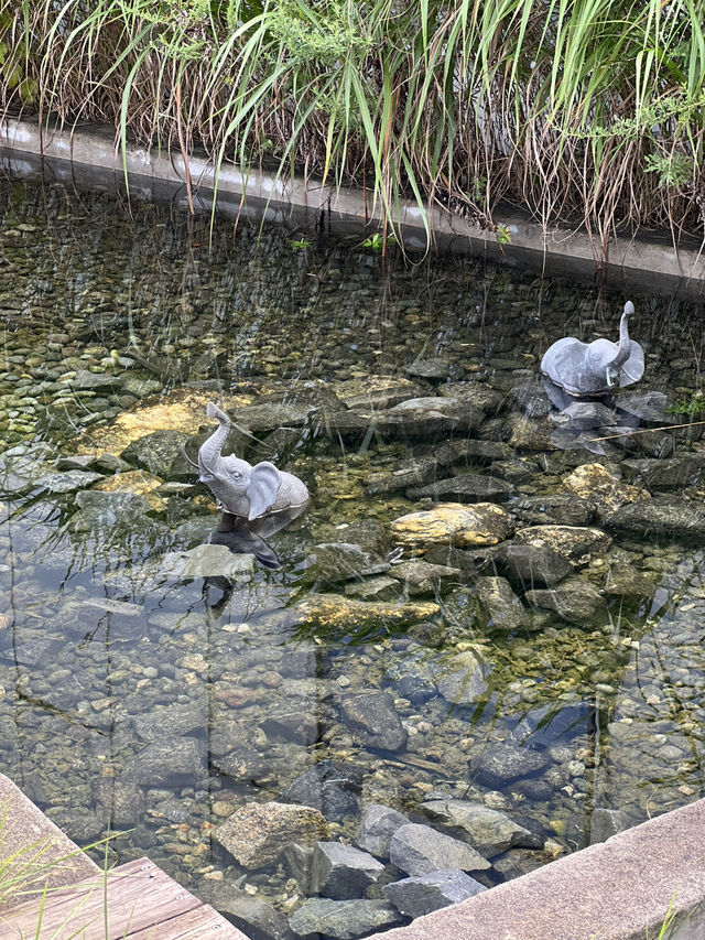 항상 똑같은 여행이 지겹다면? 책과 함께하는 북스테이 추천! 항상 똑같은 여행이 지겹다면? 책과 함께하는 북스테이 추천!