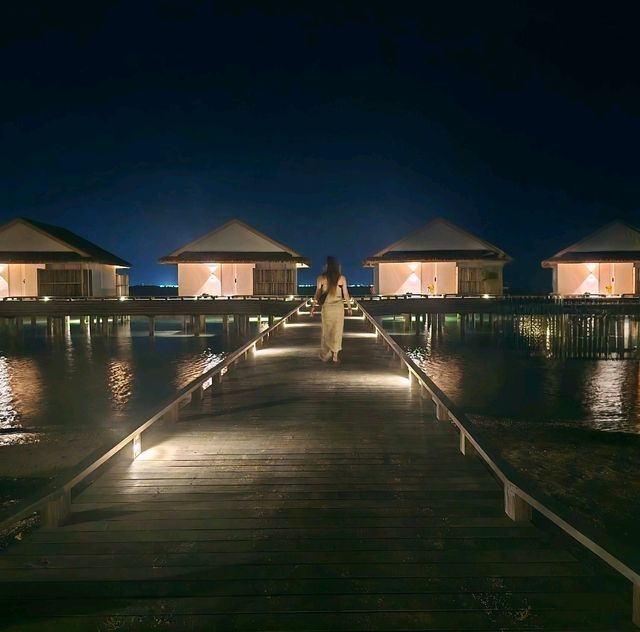 Autumn Dreams in the Maldives