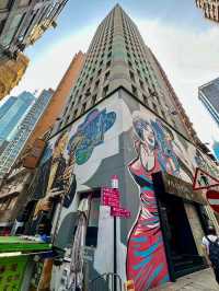 A Tapestry of Time on Hollywood Road 
