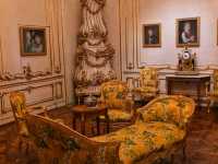 🌸🏰 Schönbrunn Palace – Vienna’s Jewel of Royal Grandeur