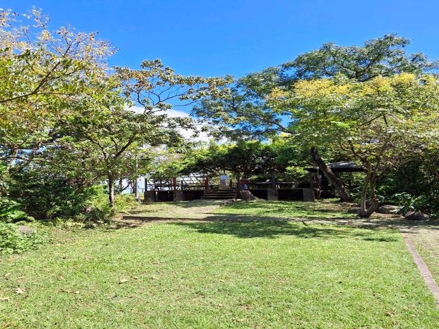 The Bright Fuzhou Shan Park in Da'an District, Taipei City, Taiwan The Bright Fuzhou Shan Park in Da'an District, Taipei City, Taiwan