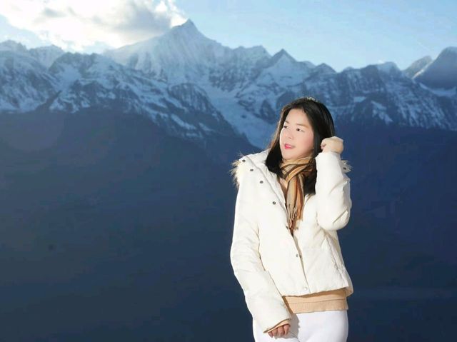 จุดชมวิวภูเขาหิมะเหมยลี่