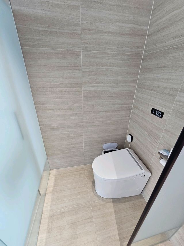 360° City Views & Chic Minimalist Vibes at Mixiyue Scenic Hotel in Chongqing 💫