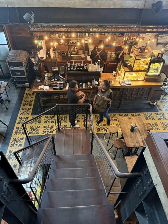 A MUST VISIT CAFÉ IN BALI.