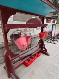 🙏 A Glimpse Into Local Buddhist Life — Huguo Pusa Temple (护国般若寺)