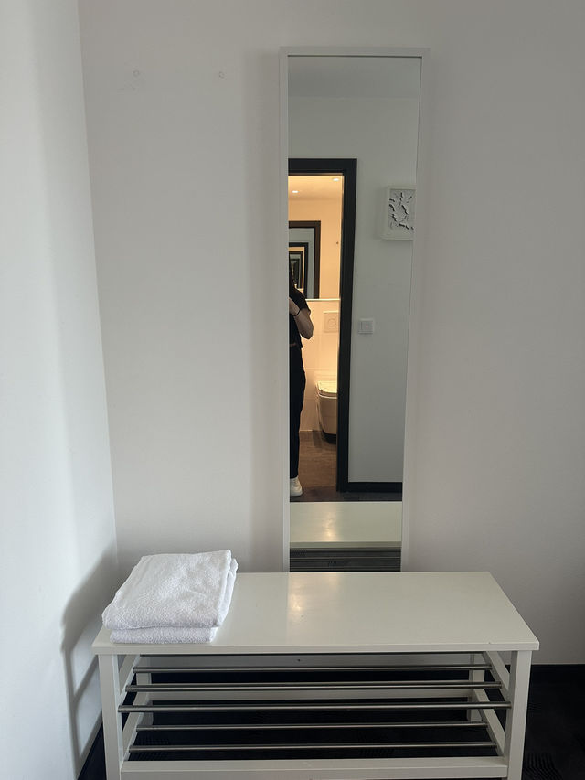 Spacious & Cozy Setting at FourSide Plaza