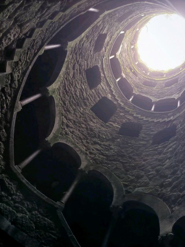 🔄 The Initiation Well: A Mystical Descent in Sintra 🕳️✨