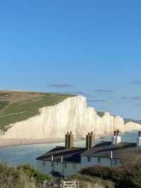 The Majestic White Cliffs: Nature’s Stunning Masterpiece