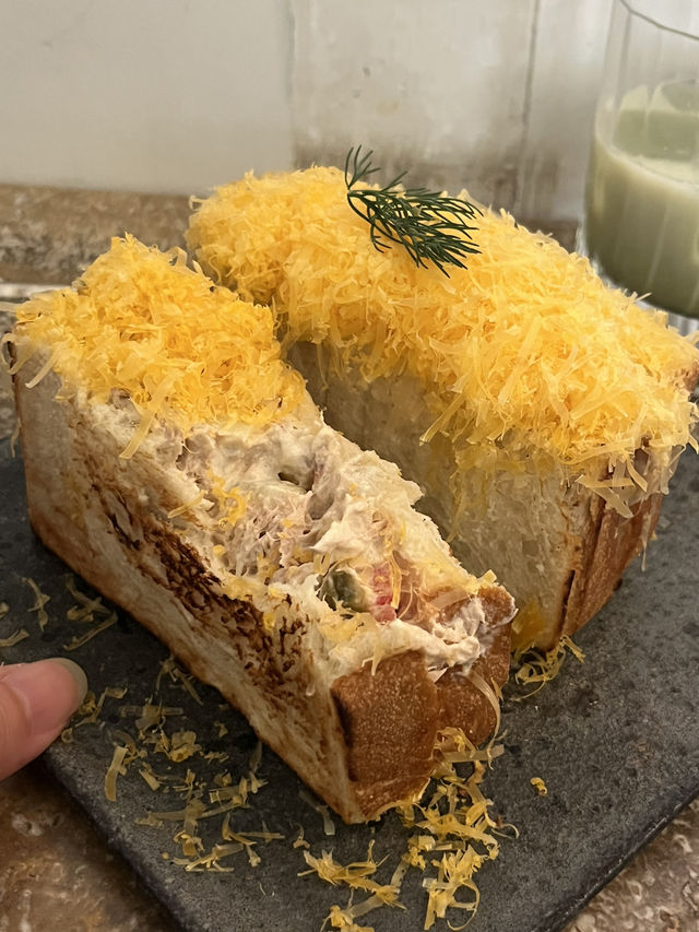 Paris | The brilliant sandwich place near Le Bon Marche