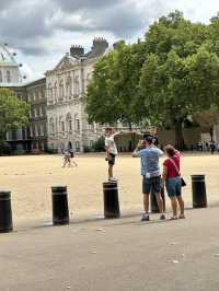 Exploring St. James’s Park and the Horse Guards: A Perfect London Walk