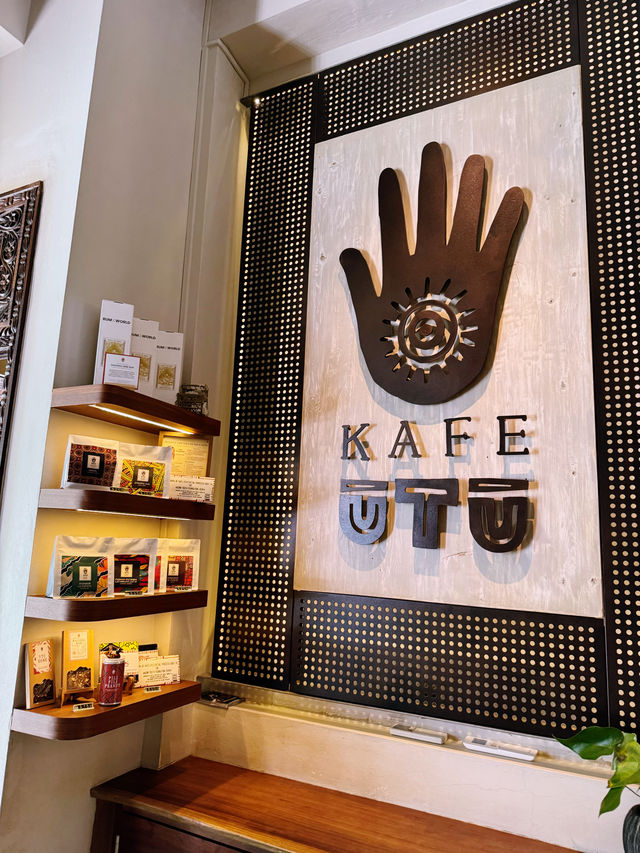 STOP eating the same old avocado toast in Singapore. STOP eating the same old avocado toast in Singapore.