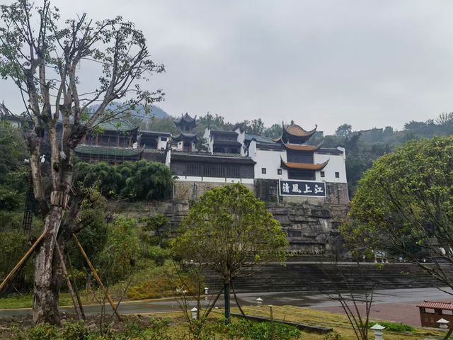 亞洲第一的萬州大瀑布群