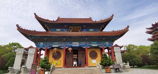 南海禅寺是亞洲最大的佛教寺院
