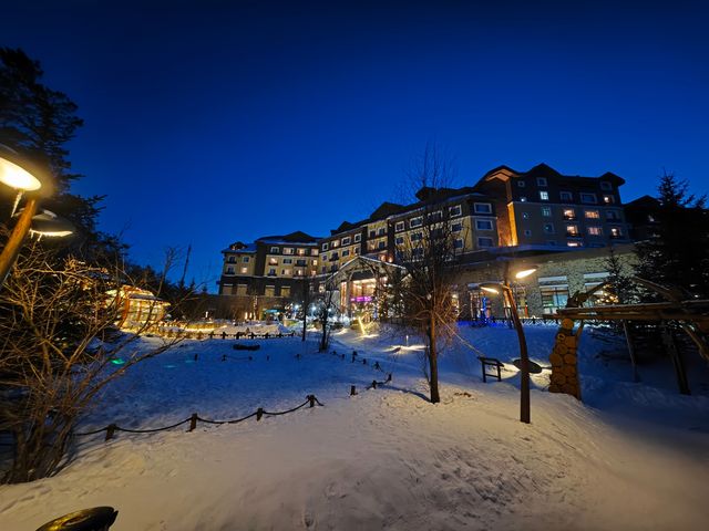 長白山北坡皇冠溫泉酒店四日遊