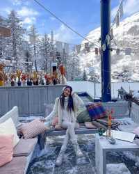 Unforgettable experiences await in Zermatt, Switzerland! 🇨🇭❤️ Discover the best activities, from skiing the Matterhorn to indulging in local cuisine