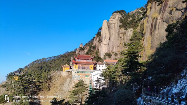 大美九華山，虔誠禮佛路