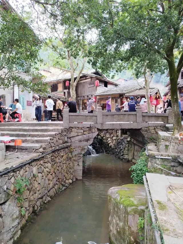 Gui Peak Village in Sanming, Fujian - A cozy and comfortable ancient village