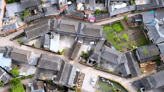 Nakeli: A Time-Honored Rest Stop on the Ancient Tea Horse Road