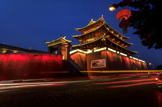 中國最後一座活著的古城，比麗江接地氣，比大理物價低