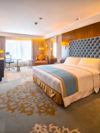 🌟✈️ Dhaka Delights: Comfy Stays at Holiday Inn 🏨🛌