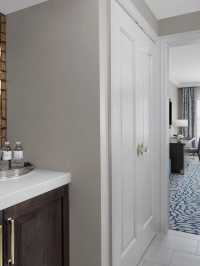 🌟 Cincinnati's Chic Sleeps: Lytle Park Hotel Highlights 🌟