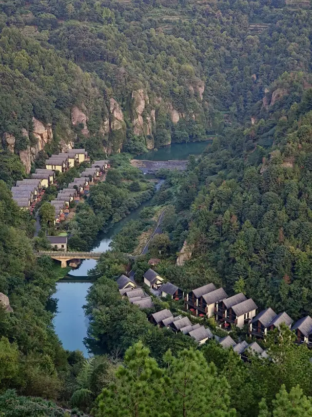 紹興 staycation 住進峭壁野奢 villa。