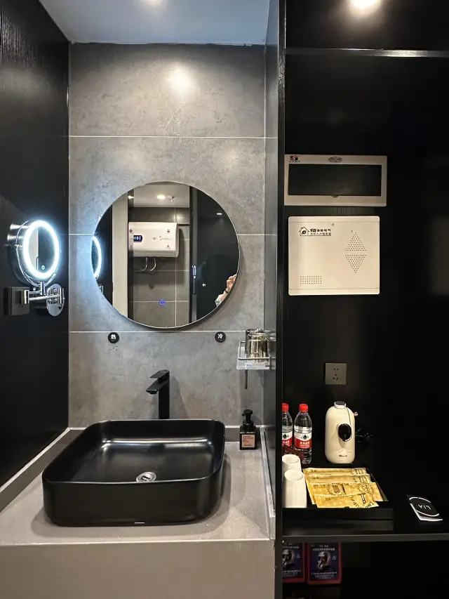 LIA Hotel (Bao'an Center Xixiang Branch).
