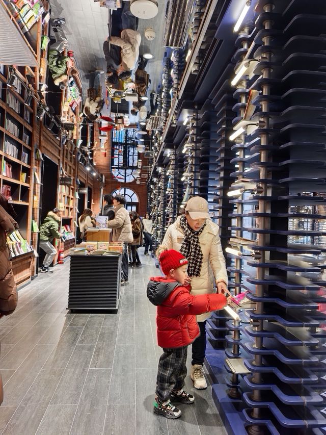 為了這夢幻般的書店，我自駕來到天津