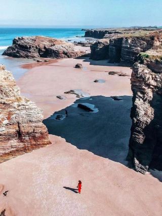 A DIY tour of Cathedral Beach
