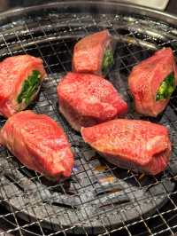新宿必衝！這家烤肉店讓我秒變瘋狂安利怪！焼肉29テラス真的太絕了，神戶牛直接封神🥩！