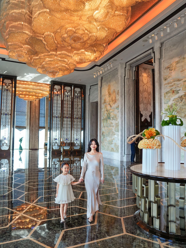 入住成都雲端，展開絕美奢華之旅