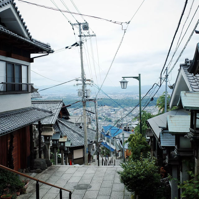 大阪秘境｜藏在生駒山的治癒系古寺，99%遊客都不知道！✨ 