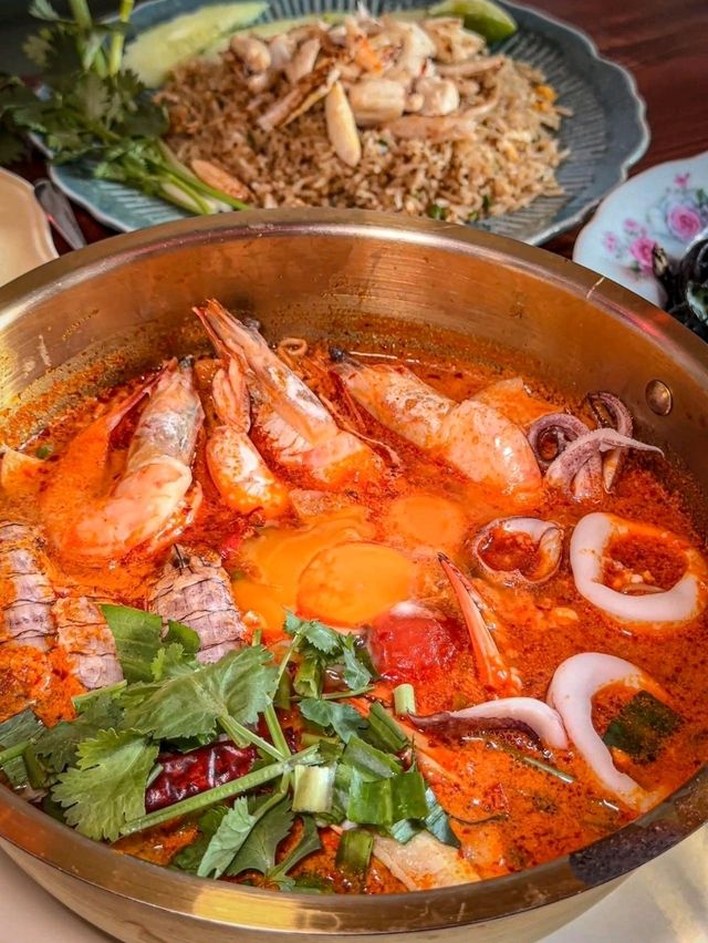 曼谷懶人必衝！素坤逸路KINKIN Food海鮮美食攻略 