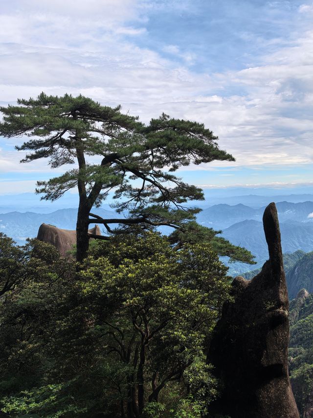 呢度被《中國國家地理》譽為：中國最美嘅峰林