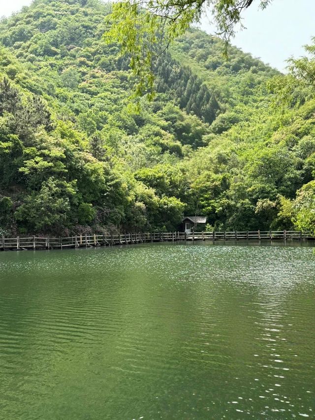 濟南九如山，喺瀑布群做「終身VIP」仲可以玩木工