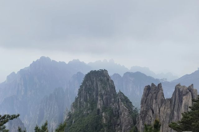 宏村﹣碧山﹣南屏﹣西遞﹣西溪﹣呈坎﹣黃山
