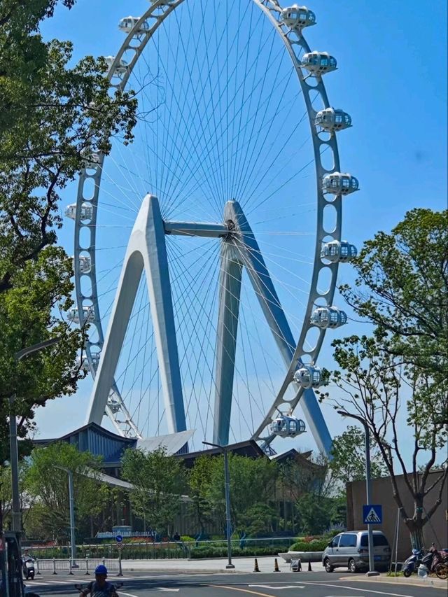 Experiencing the All-New Suzhou Eye