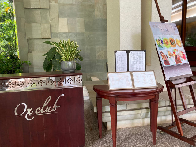 Seamless Check-In and Exceptional Amenities