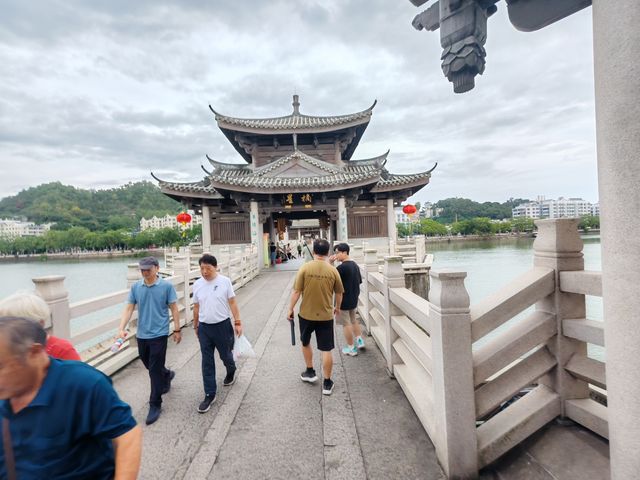 廈門鼓浪嶼|雨中邂逅海上花園的浪漫出逃計劃  陰雨天才是鼓浪嶼的正確打開方式!朦朧中的紅磚洋房美 廈門鼓浪嶼|雨中邂逅海上花園的浪漫出逃計劃  陰雨天才是鼓浪嶼的正確打開方式!朦朧中的紅磚洋房美