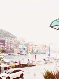 Keelung's Rainbow Port: Where Color Explodes by the Sea! 🌈⚓