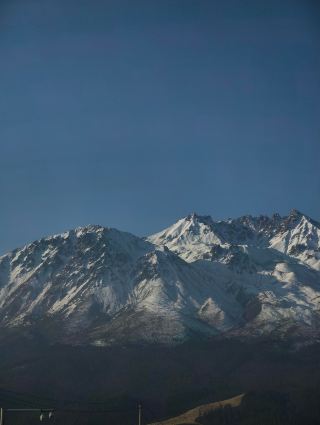 南方人尖叫！甘肅張掖9號公路的雪山暴擊美哭了
