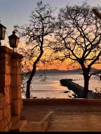 在青島邂逅電影感十足的藍調浪漫