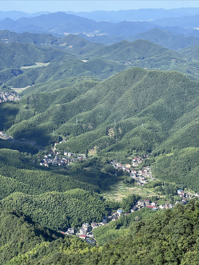 呼狗崖真的是一個敢險要一個又敢玩|再也不去了 呼狗崖真的是一個敢險要一個又敢玩|再也不去了