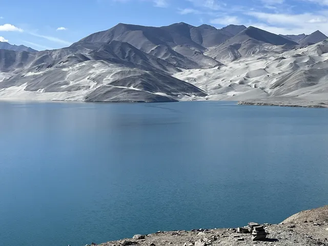 塔縣回喀什偶遇白沙湖封神路段,缺場雪! 塔縣回喀什偶遇白沙湖封神路段,缺場雪!