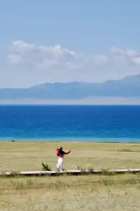 去見賽里木湖，我會用跑的🩵