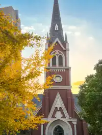 12.02實拍｜上海銀杏教堂已封神，可參觀