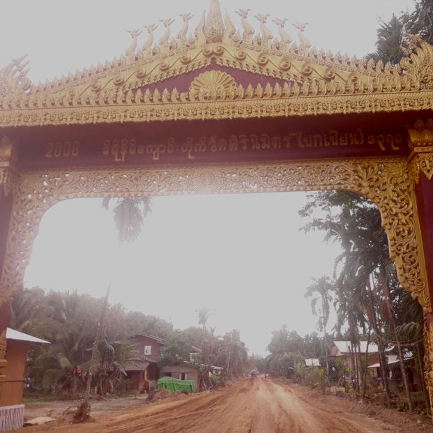 วัดคีรีนิมิตร์ พระนอนใหญ่ เมืองบกเปี้ยน เมี่ยนม่า