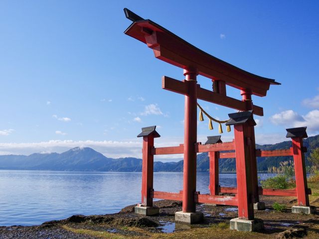 【秋田県・仙北市】煌めく濃淡の田沢湖✨