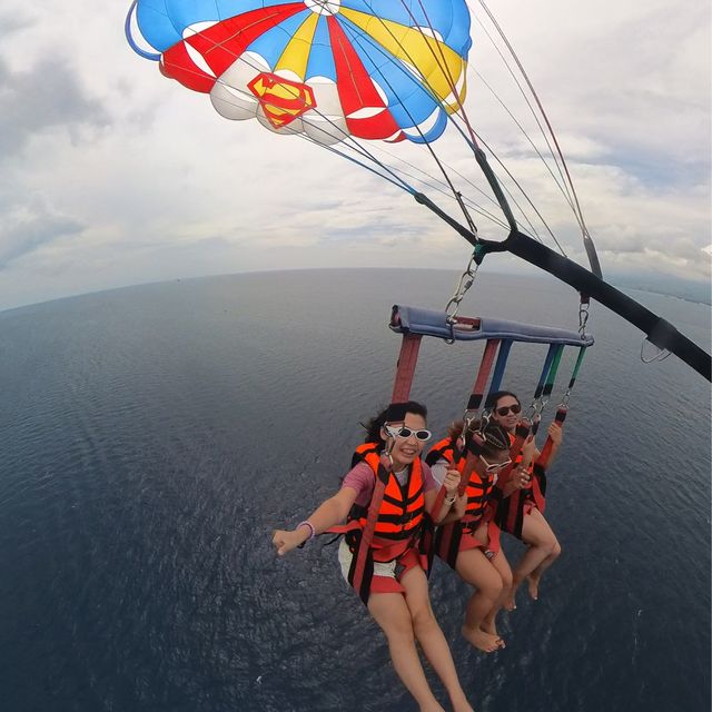 Parasailing in Boracay