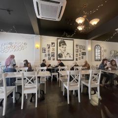 Little Audrey's Café User Photo